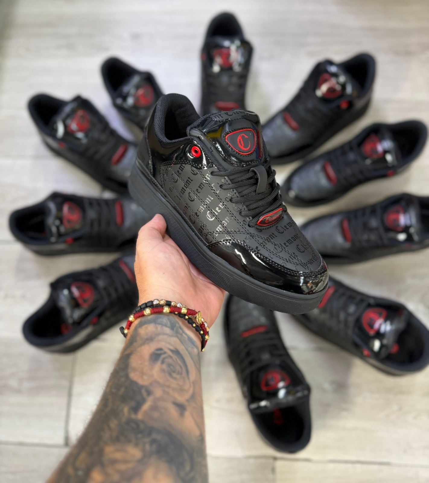 CLEMONT 1.1 BLACK/RED Charol